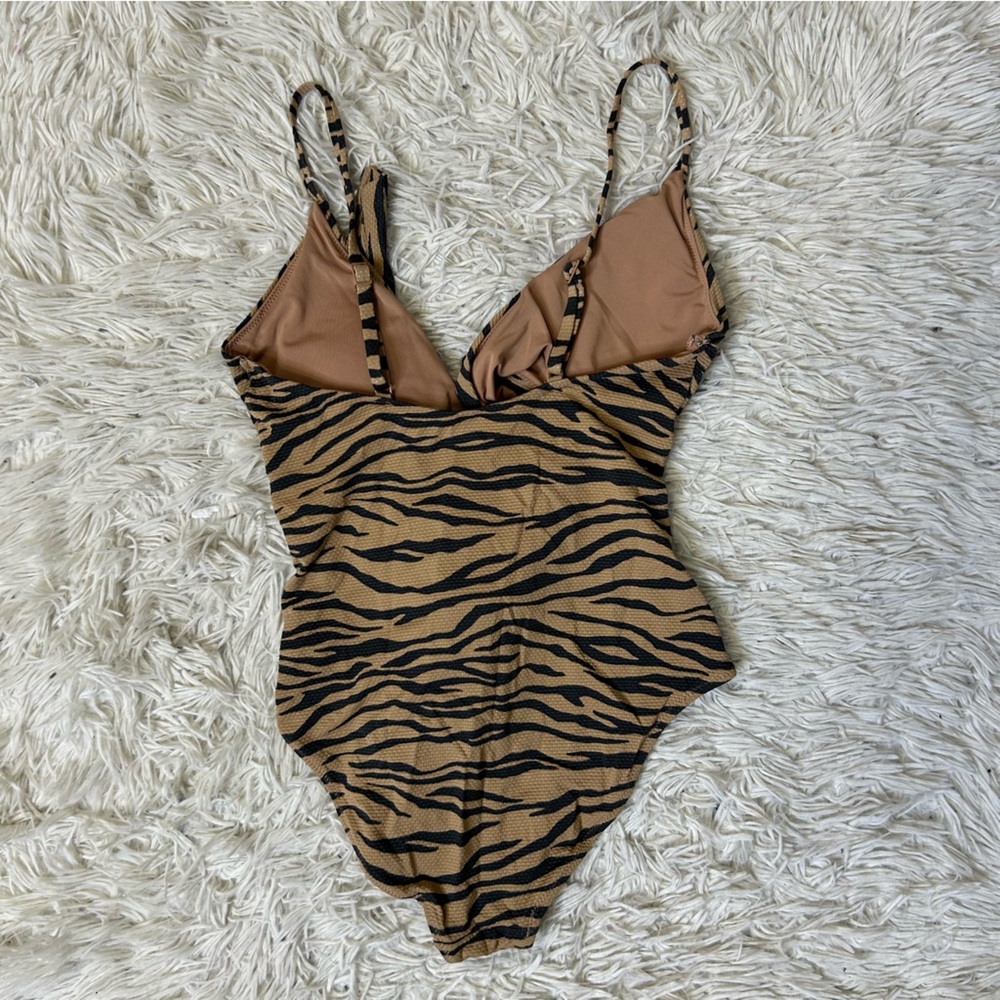 ◾️Aerie Pique Zebra Animal Print Wrap One Piece Swimsuit - Picture 6 of 11